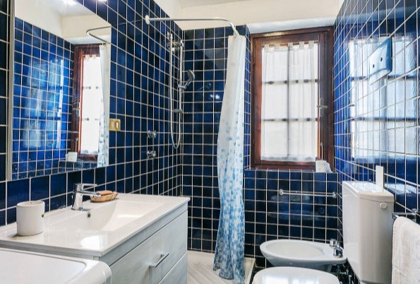 Agenzia Immobiliare vendite e affitti case appartamenti ville casali stazzi Costa Smeralda, Arzachena, Palau, Cannigione, la Conia, Baja Sardinia, Porto Cervo, Porto Sole, Abbiadori, Costa Smeralda e Porto Rotondo.