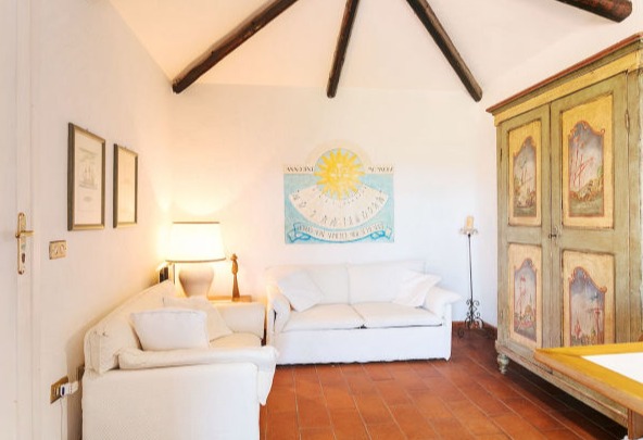 Agenzia Immobiliare vendite e affitti case appartamenti ville casali stazzi Costa Smeralda, Arzachena, Palau, Cannigione, la Conia, Baja Sardinia, Porto Cervo, Porto Sole, Abbiadori, Costa Smeralda e Porto Rotondo.