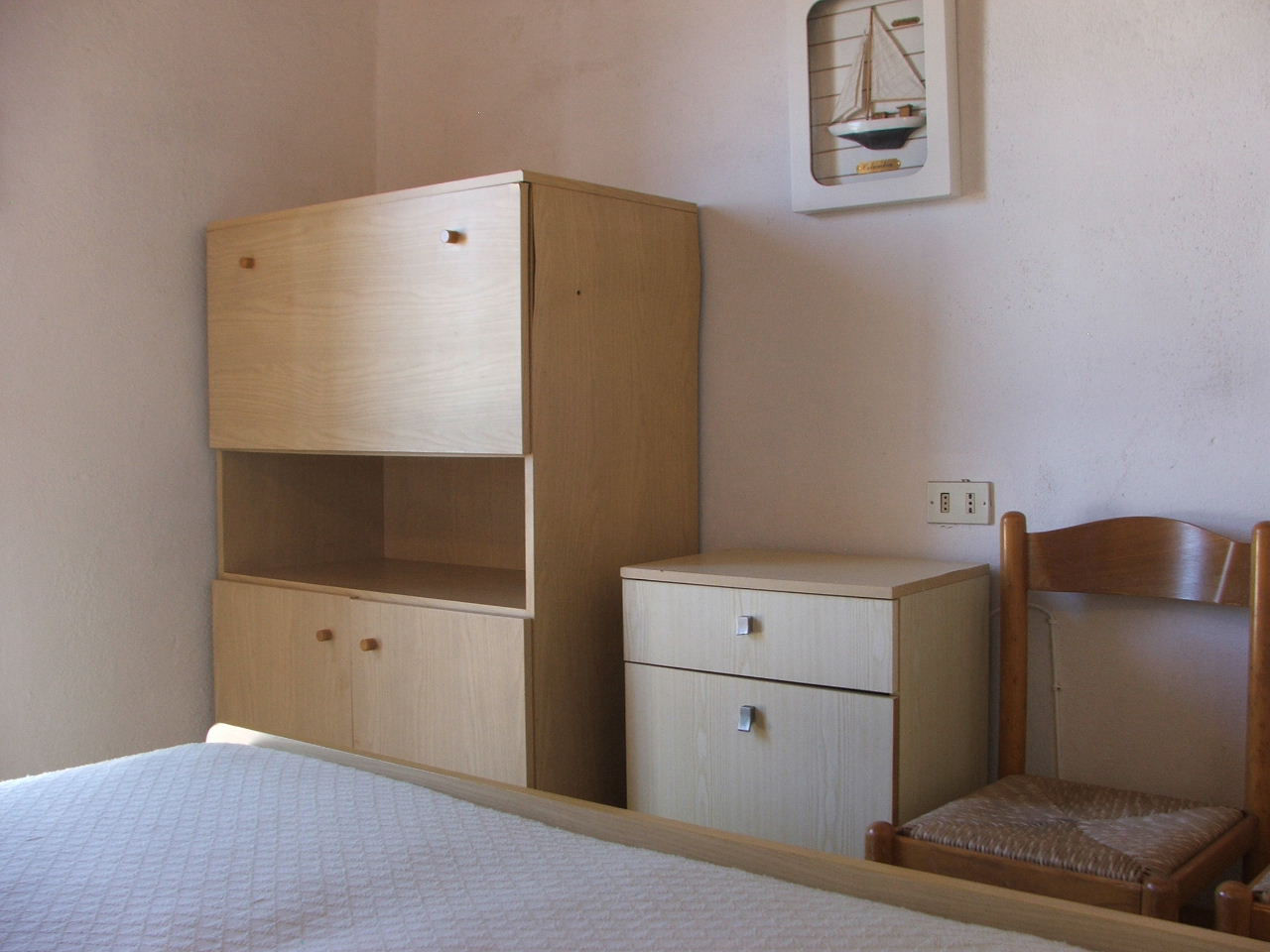 Agenzia Immobiliare vendite e affitti case appartamenti ville casali stazzi Costa Smeralda, Arzachena, Palau, Cannigione, la Conia, Baja Sardinia, Porto Cervo, Porto Sole, Abbiadori, Costa Smeralda e Porto Rotondo.
