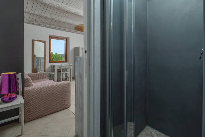 Agenzia Immobiliare vendite e affitti case appartamenti ville casali stazzi Costa Smeralda, Arzachena, Palau, Cannigione, la Conia, Baja Sardinia, Porto Cervo, Porto Sole, Abbiadori, Costa Smeralda e Porto Rotondo.