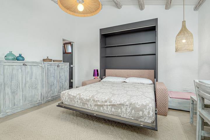 Agenzia Immobiliare vendite e affitti case appartamenti ville casali stazzi Costa Smeralda, Arzachena, Palau, Cannigione, la Conia, Baja Sardinia, Porto Cervo, Porto Sole, Abbiadori, Costa Smeralda e Porto Rotondo.